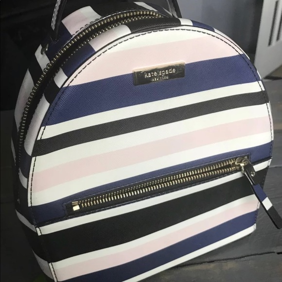 🚫SOLD🚫Kate spade backpack bag - Picture 1 of 3